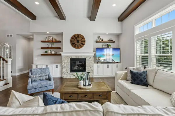 804 Victor Lane, Waunakee, WI 53597