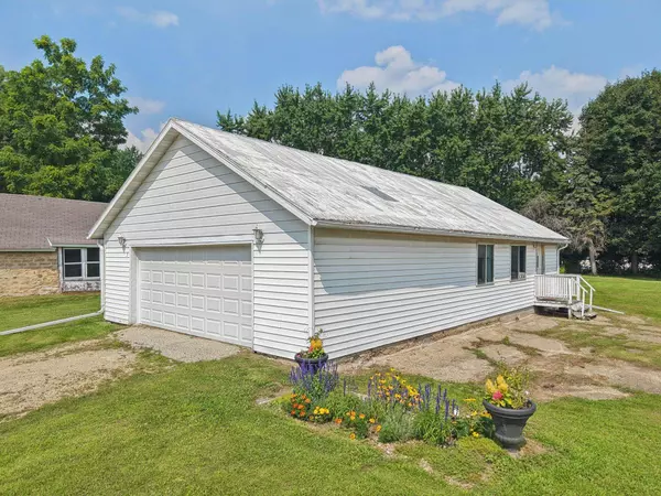 616 N Main Street, Cottage Grove, WI 53527