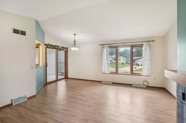 841 Henry Street, Waunakee, WI 53597