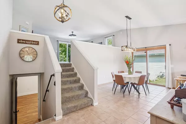 486 Dahl Drive, Deforest, WI 53532