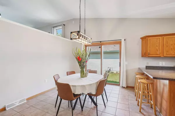 486 Dahl Drive, Deforest, WI 53532