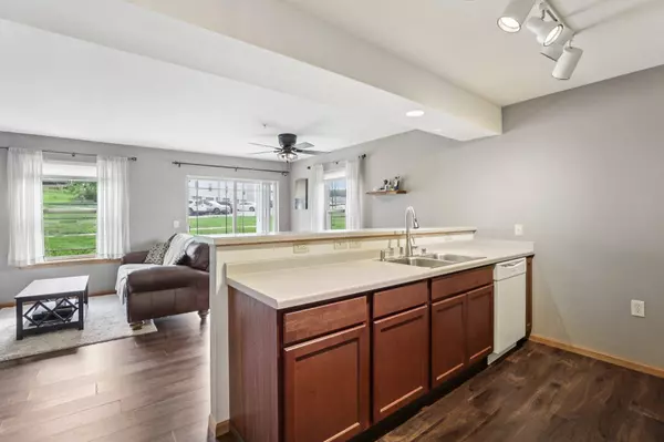 2836 N Pleasant View Road #101, Middleton, WI 53562