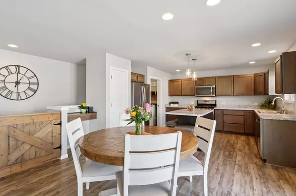 325 Milky Way, Madison, WI 53718