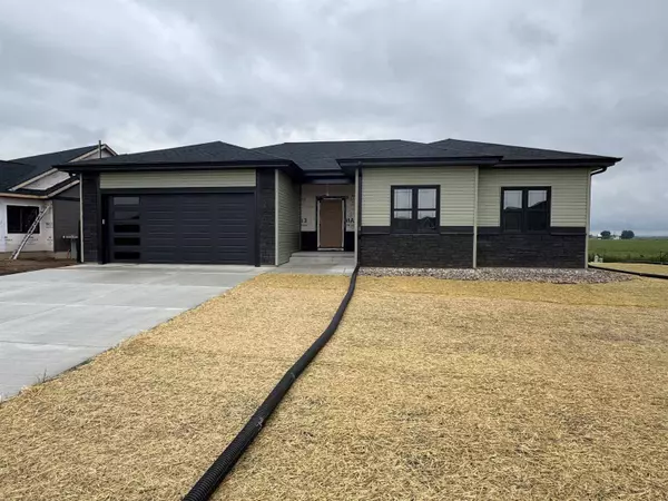 252 Falcon Court, Sauk City, WI 53583