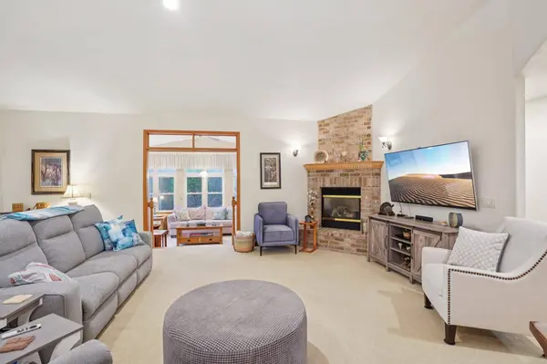 W9632 Rose Circle, Beaver Dam, WI 53916