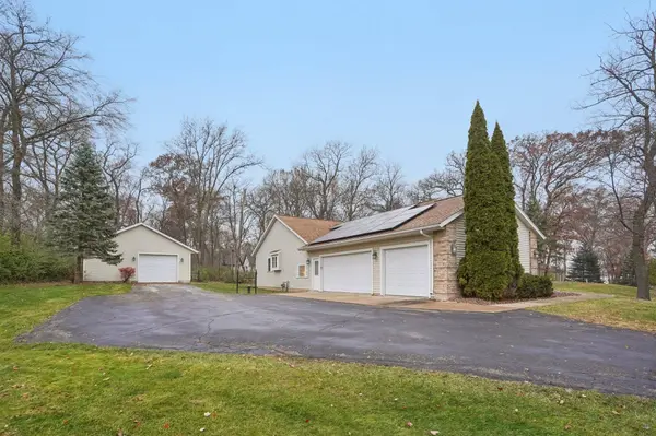 W9632 Rose Circle, Beaver Dam, WI 53916