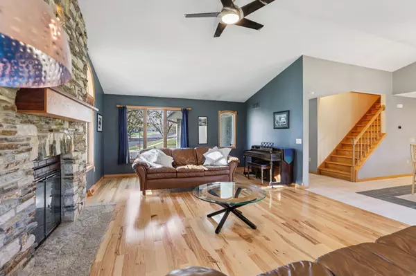 1030 Ganser Drive, Waunakee, WI 53597