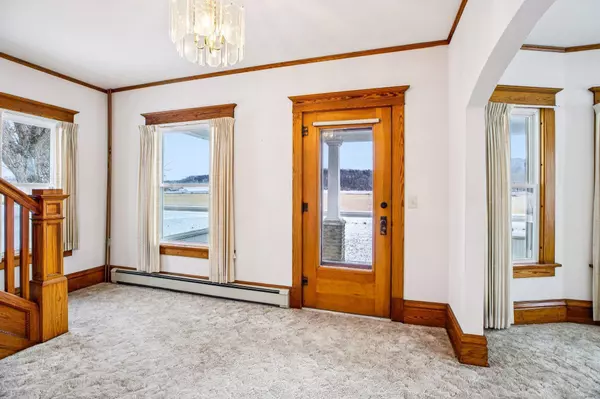 9874 Highway 19, Mazomanie, WI 53560