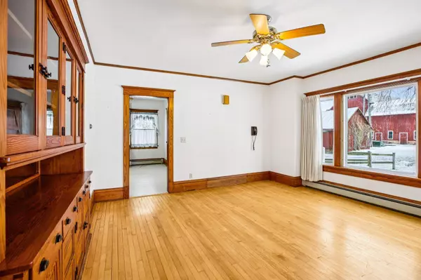 9874 Highway 19, Mazomanie, WI 53560