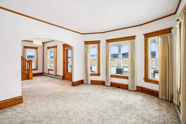 9874 Highway 19, Mazomanie, WI 53560