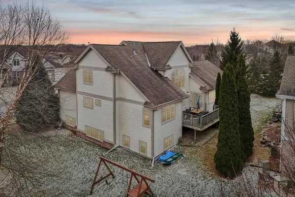 1205 Bongard Drive, Waunakee, WI 53597