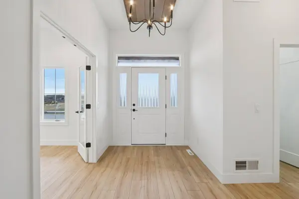 1200 Winn Drive, Waunakee, WI 53597