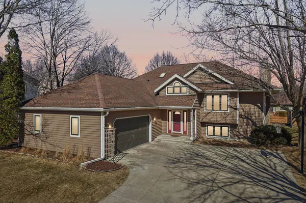 1606 Manchester Crossing, Waunakee, WI 53597