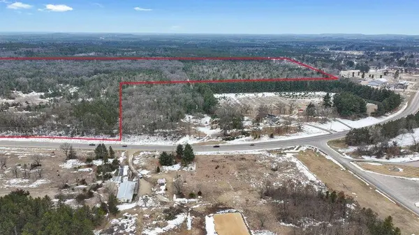 Hwy 21 (approx 110.75 acres) Road, Coloma, WI 54930