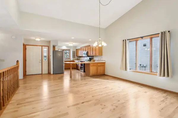 14 Village Homes Drive, Waunakee, WI 53597