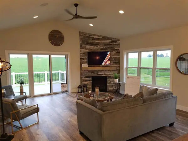 941 Rumley Run, Deforest, WI 53532