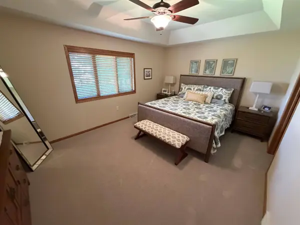 810 Ganser Drive, Waunakee, WI 53597
