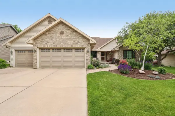 1917 Winchester Way, Waunakee, WI 53597