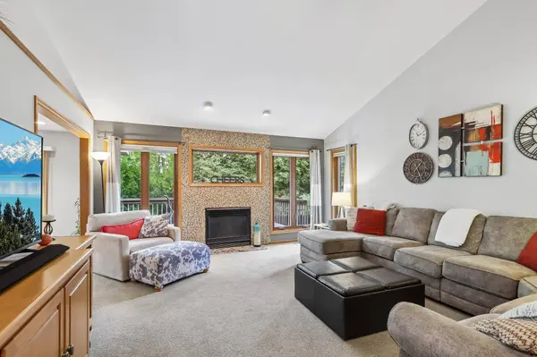 1917 Winchester Way, Waunakee, WI 53597