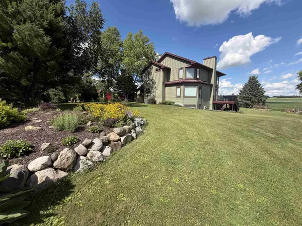 6454 Highway 113, Waunakee, WI 53597