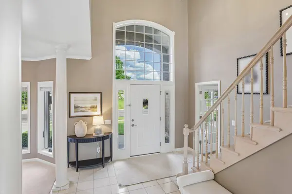 902 N Fairbrook Drive, Waunakee, WI 53597