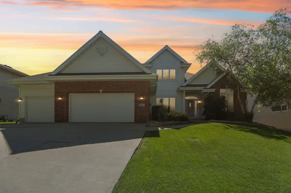 913 Countryside Crossing, Waunakee, WI 53597