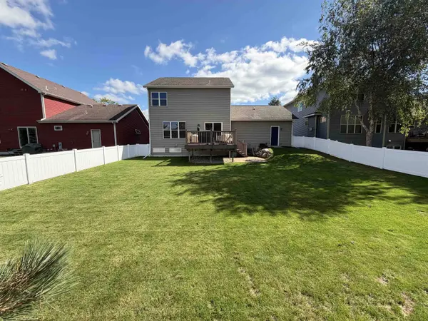 4610 Secret Garden Drive, Mcfarland, WI 53558