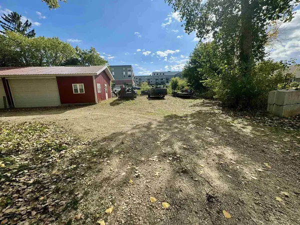112 N Madison Street, Waunakee, WI 53597