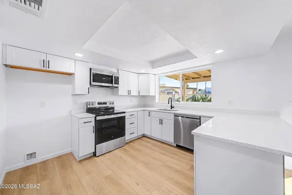 8022 N Oldfather RD, Tucson, AZ 85741