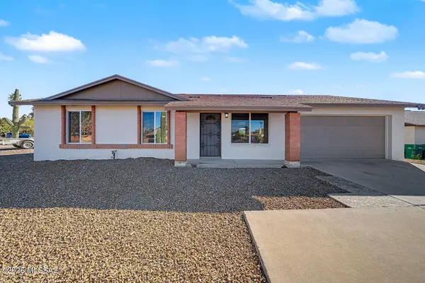 8022 N Oldfather RD, Tucson, AZ 85741