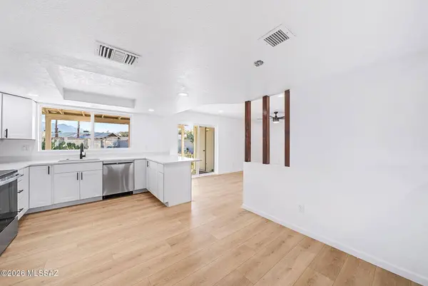 8022 N Oldfather RD, Tucson, AZ 85741