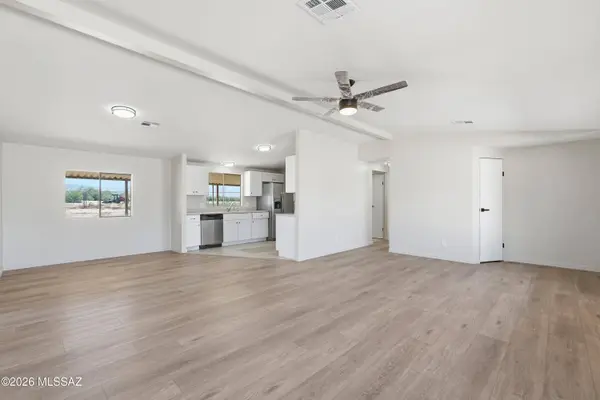 10680 W Warfield Cir, Marana, AZ 85658