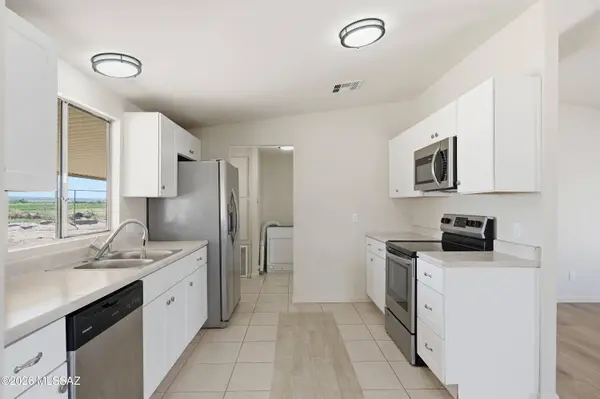 10680 W Warfield Cir, Marana, AZ 85658