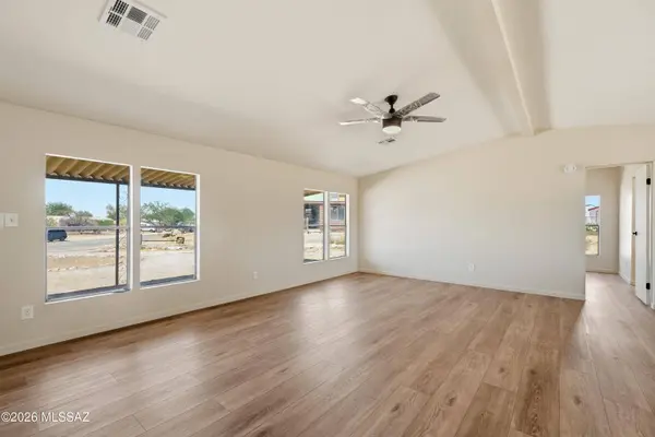 10680 W Warfield Cir, Marana, AZ 85658