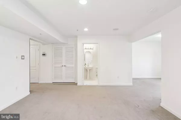 1111 BLUE WING TER, Upper Marlboro, MD 20774