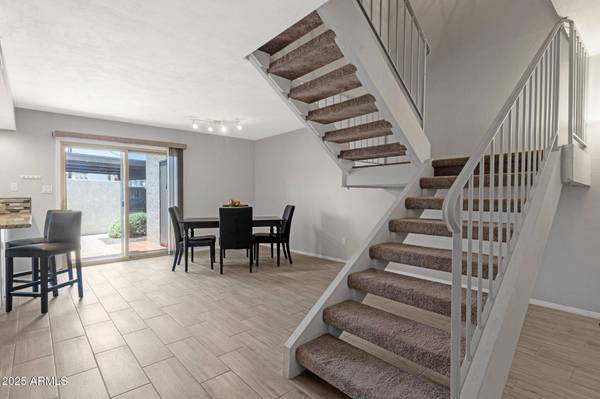 4918 N 74TH Street, Scottsdale, AZ 85251