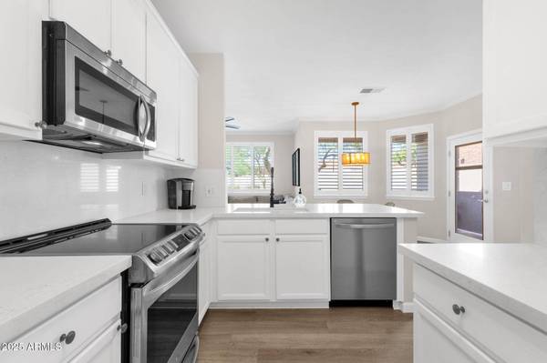 7009 E ACOMA Drive #1081, Scottsdale, AZ 85254