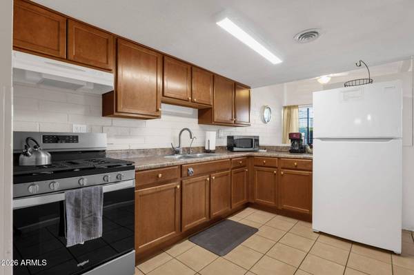 3202 N 67TH Place, Scottsdale, AZ 85251