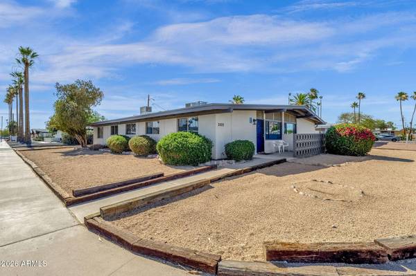 3202 N 67TH Place, Scottsdale, AZ 85251