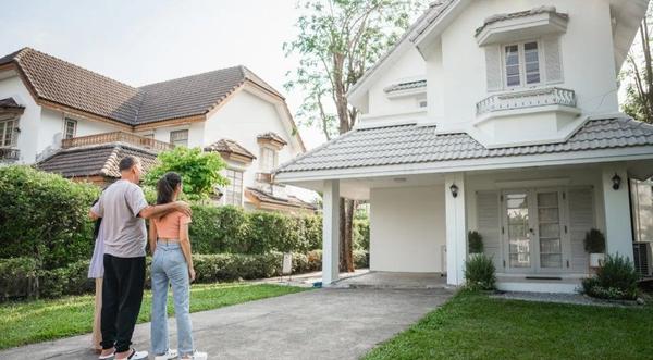 New federal rules could end mortgage escrow interest for some homeowners. States are suing to block them