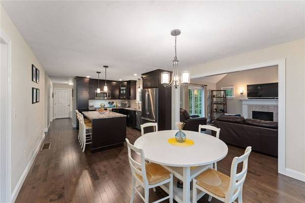 11 WINSLOW WAY, Swansea, MA 02777