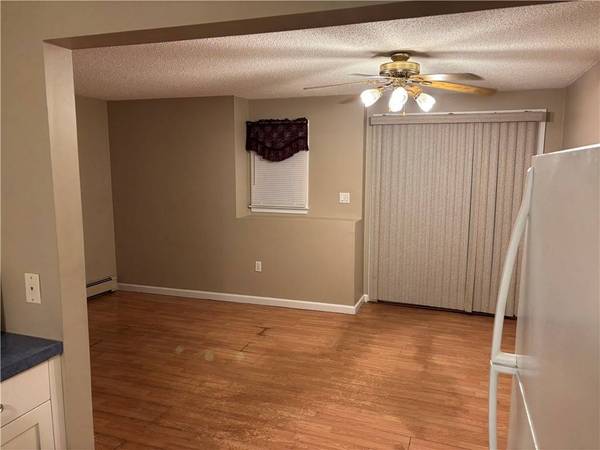 18 Villa Nova ST, Woonsocket, RI 02895