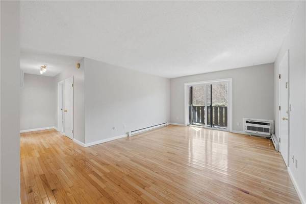 27 School ST #1N, Westerly, RI 02891