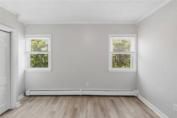 70 Veazie ST, Providence, RI 02908
