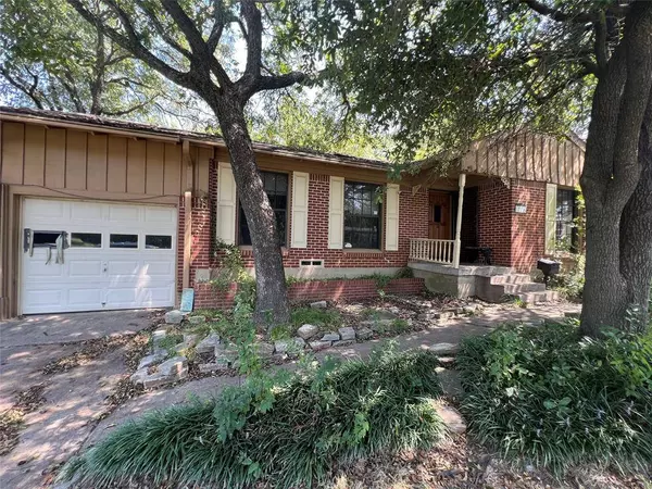 720 NW 6th Street, Grand Prairie, TX 75050