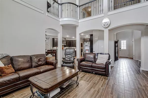 5100 Breezewind Lane, Fort Worth, TX 76123