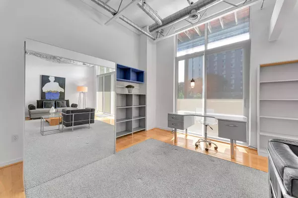 614 S Troy Street #109, Royal Oak, MI 48067