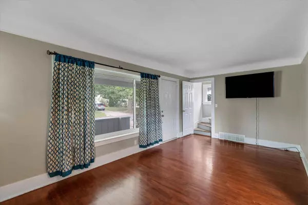 2533 Thomas Street, Flint, MI 48504