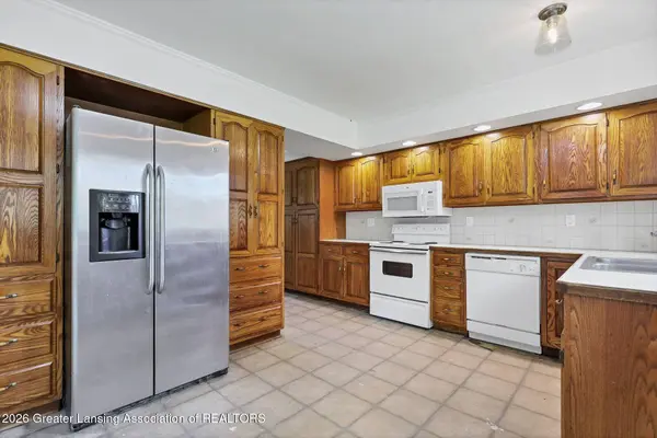 1465 Noble RD, Williamston, MI 48895