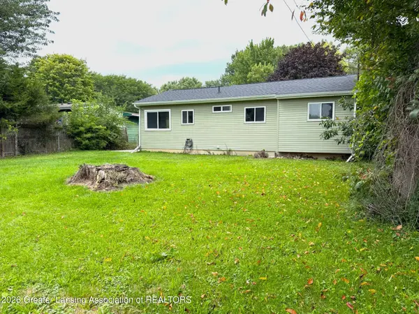 3613 Coachlight Common ST, Lansing, MI 48911
